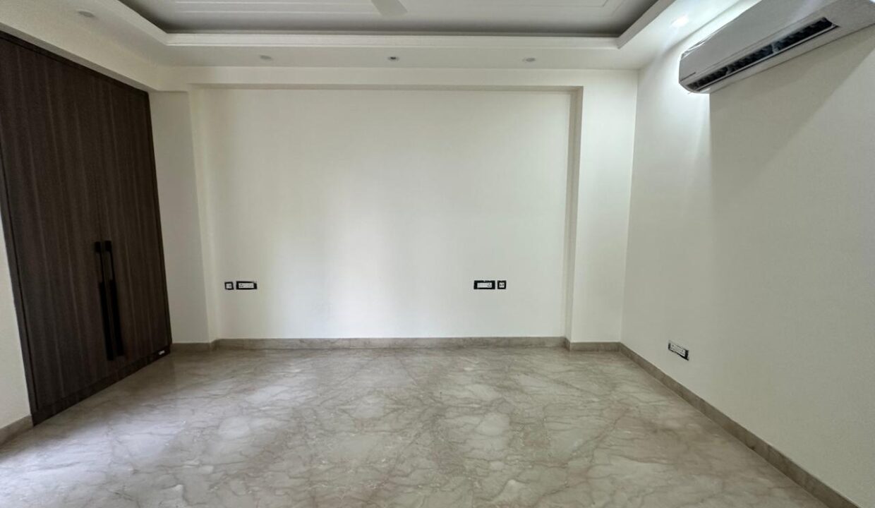 16-bhk-house-on-rent-in-south-delhi-anand-niketan-05