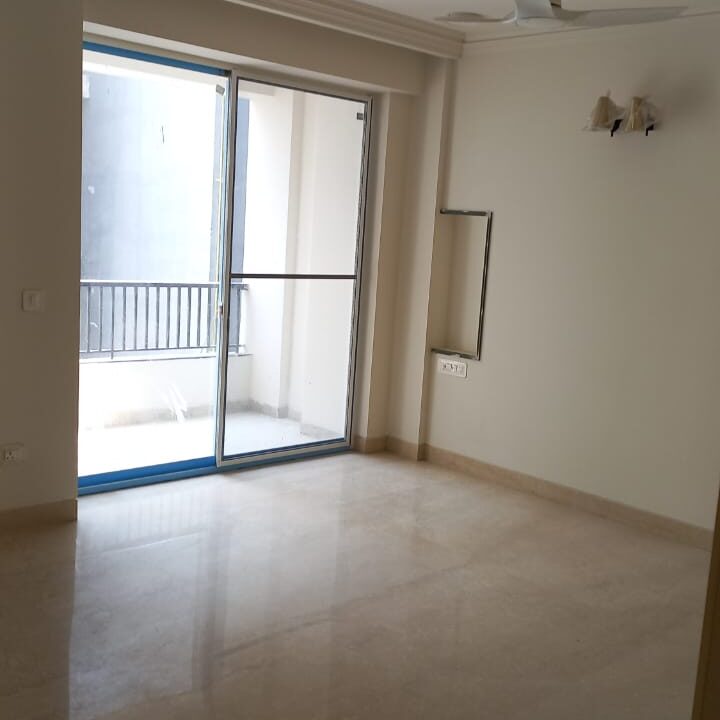 3-bhk-house-on-rent-in-south-delhi-sarvpriya-vihar-04