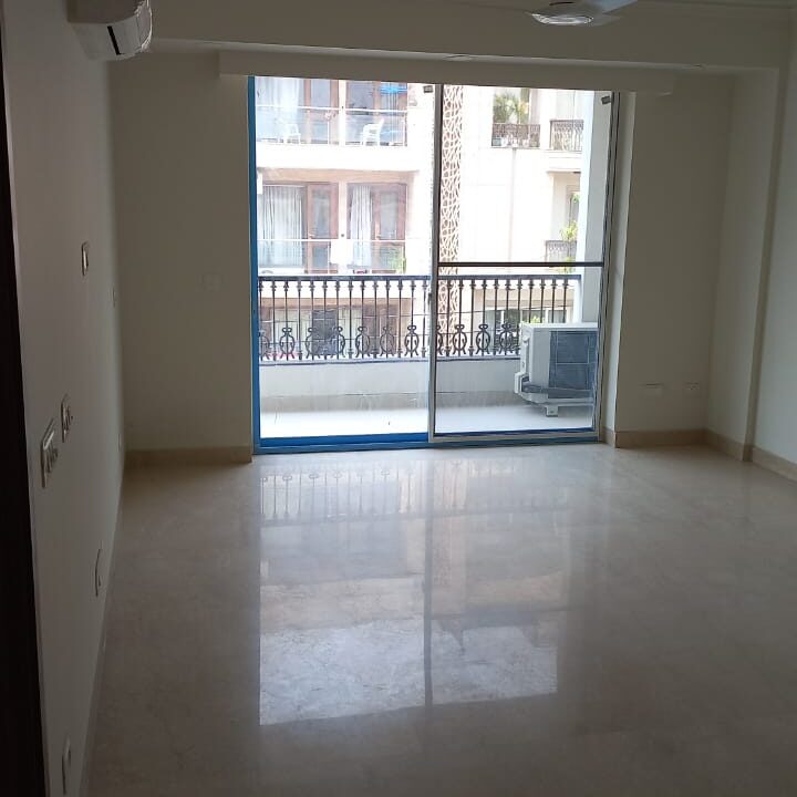 3-bhk-house-on-rent-in-south-delhi-sarvpriya-vihar-06