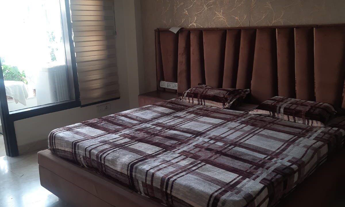 apartment-on-rent-in-south-delhi-greater-kailash-05