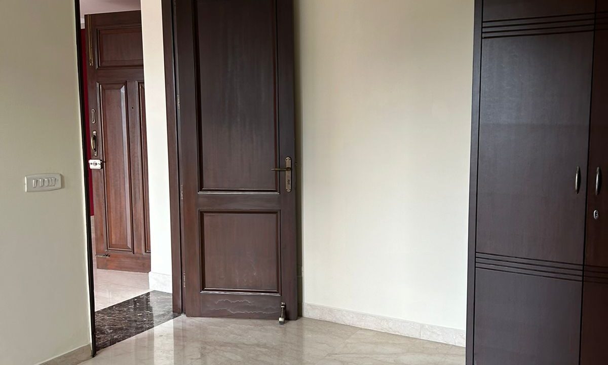 apartment-on-rent-in-south-delhi-greater-kailash-i-02