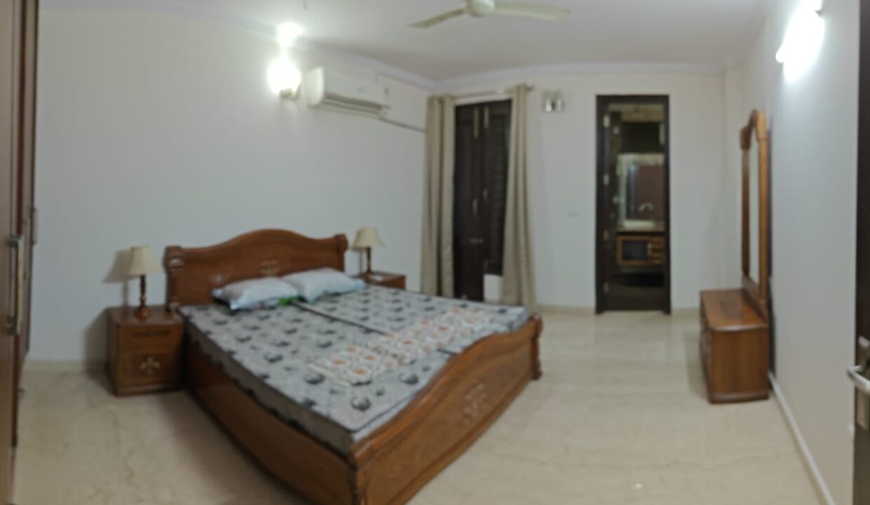 apartment-on-rent-in-south-delhi-jungpura-02