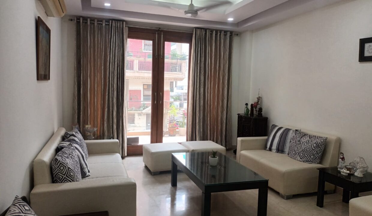 furnished-on-rent-in-south-delhi-kalkaji_02