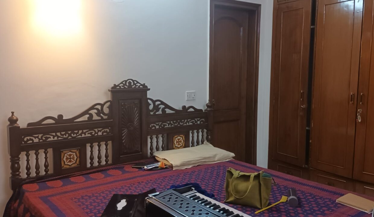 furnished-on-rent-in-south-delhi-kalkaji_05