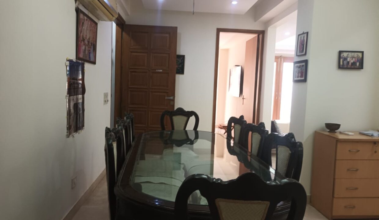 furnished-on-rent-in-south-delhi-kalkaji_06