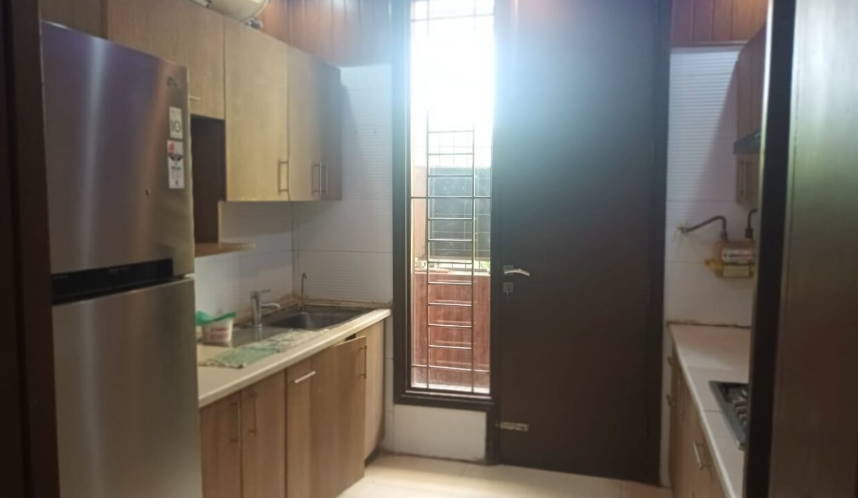 rent-in-south-delhi-kalkaji-nehru-enclave_03