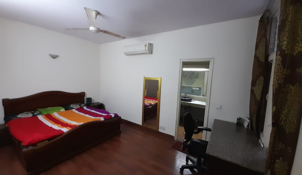 rent-in-south-delhi-kalkaji-nehru-enclave_06