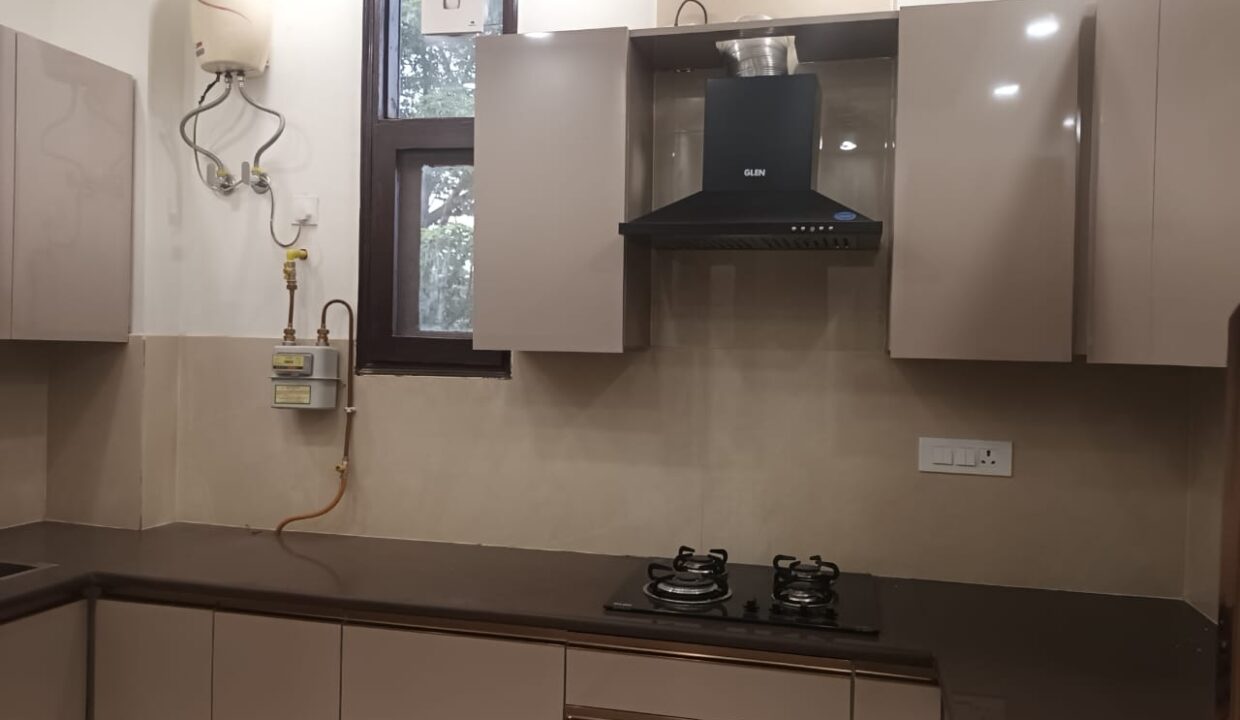 rent-in-south-delhi-kalkaji_02