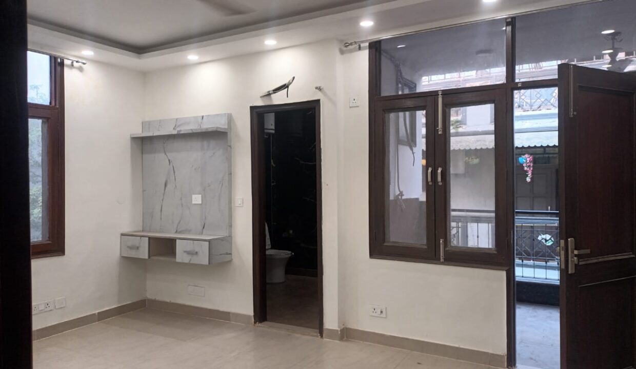 rent-in-south-delhi-kalkaji_07